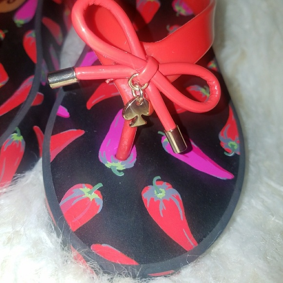 🔴Kate Spade Platform Sandals. Chili Pepper Print - Picture 2 of 5